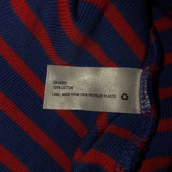 ✨STRIPED GAP TEE✨ - Picture 4 of 4